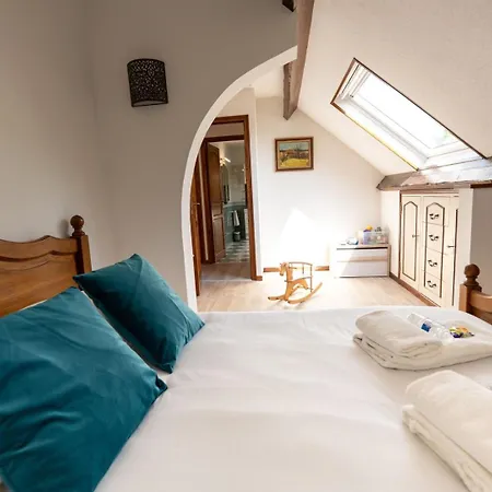 Guest house Saint-vincent Elegance Et Comfort 3*